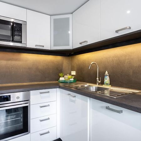 Hypercentre: Apartment Near Station With Parking Лілль Екстер'єр фото