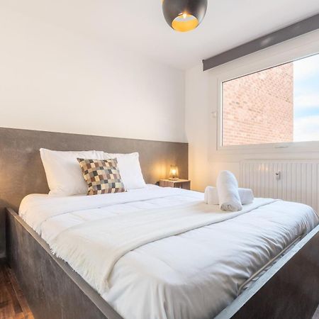 Hypercentre: Apartment Near Station With Parking Лілль Екстер'єр фото